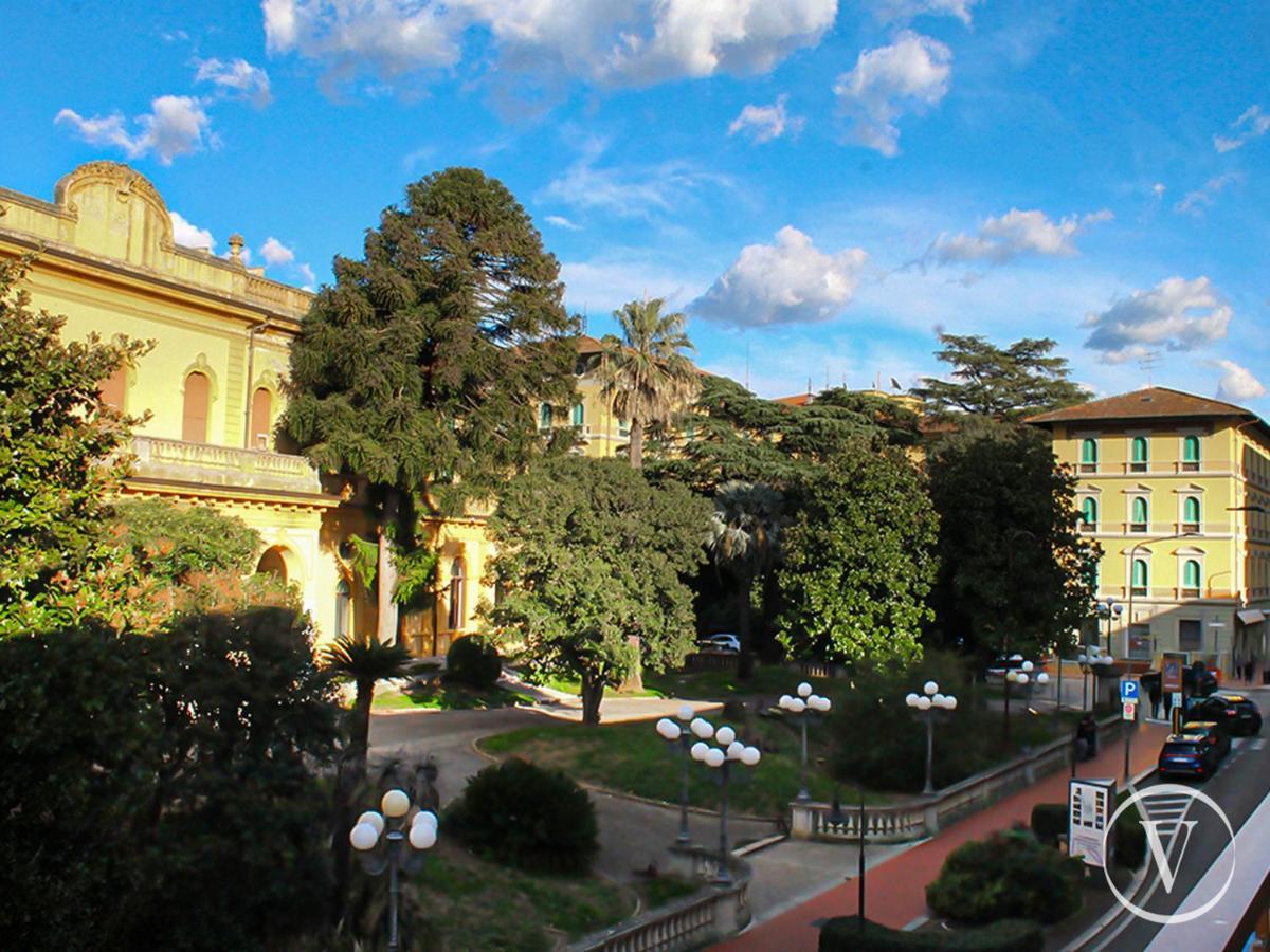 Corso Roma, 37 - Valente Italian Properties مونتيكاتيني تيرمي المظهر الخارجي الصورة